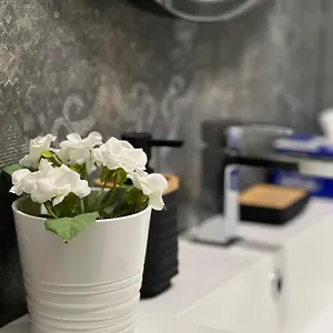  Apartment Plumbird Boutique & Italy