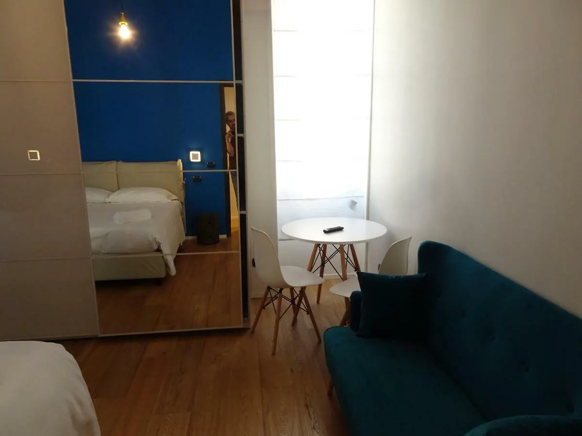 Appartamento Blue design suite in Casa epoca Isola Garibaldi Milano